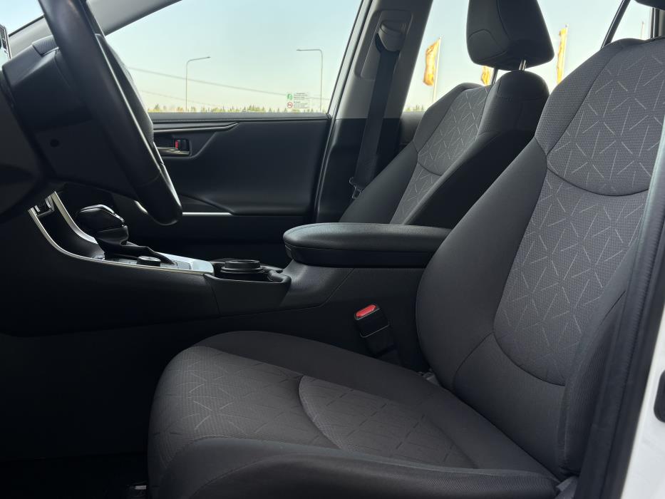 Toyota RAV4 2021