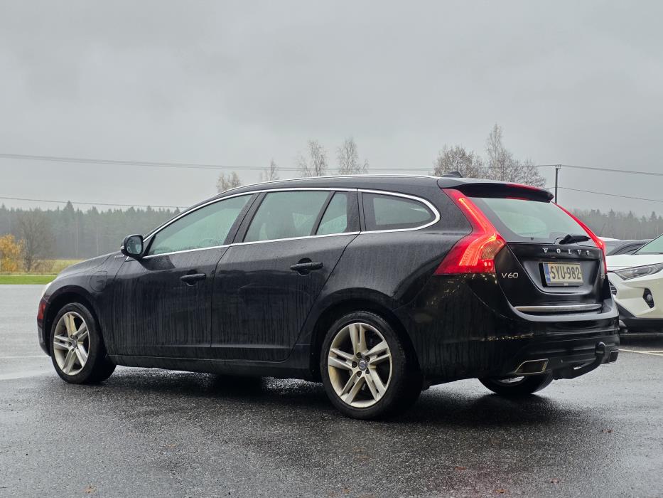 Volvo V60 2016