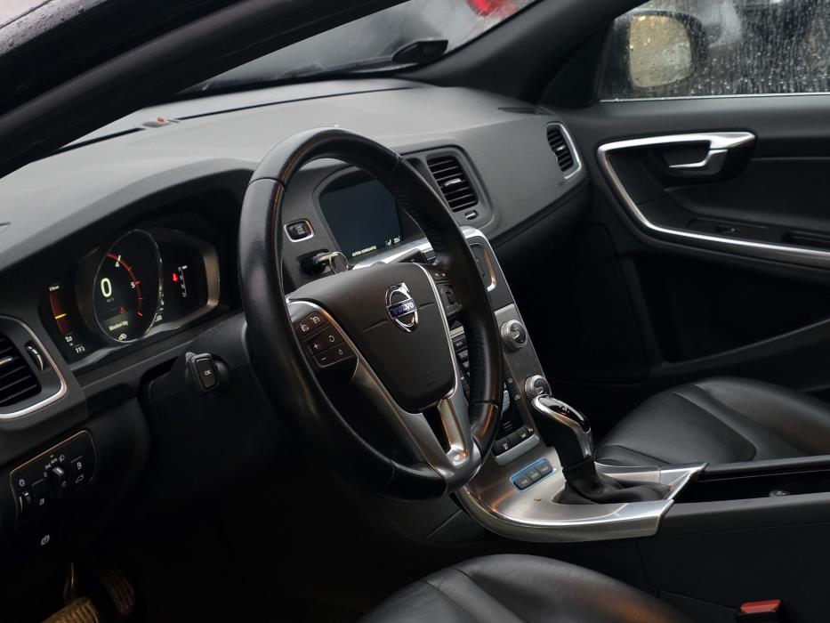 Volvo V60 2016