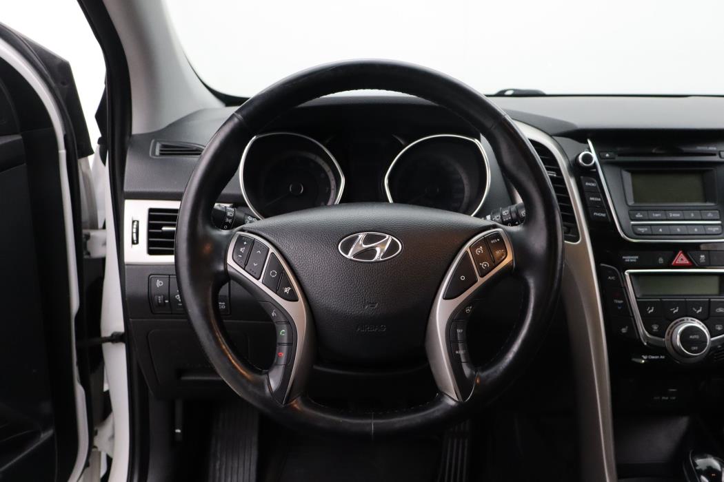 Hyundai i30 2016
