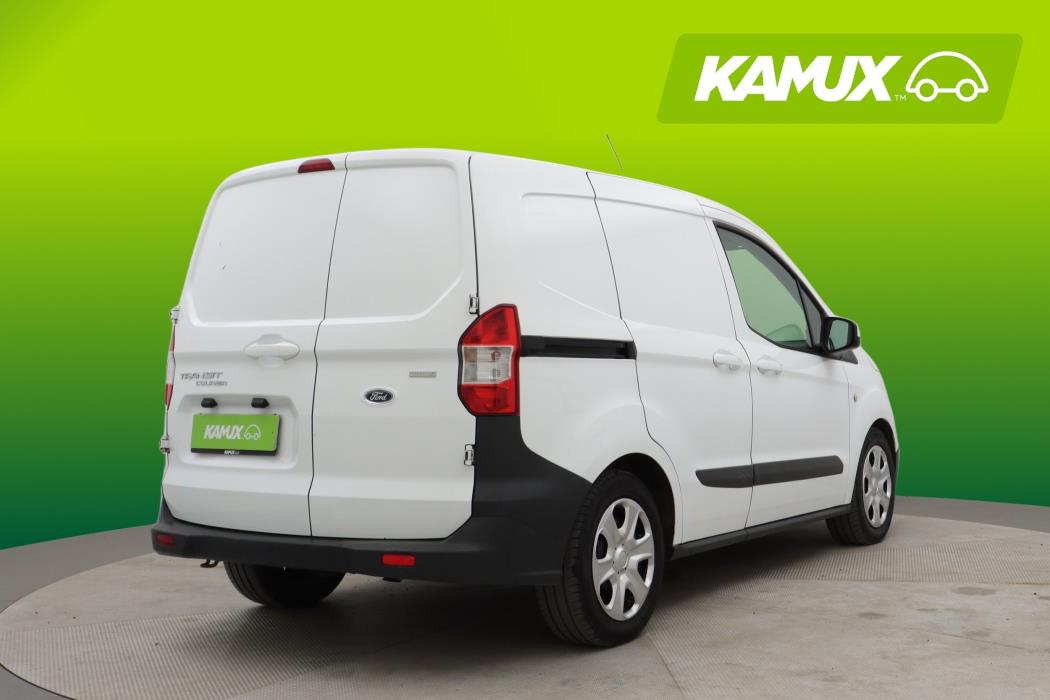 Ford Transit Courier 2016