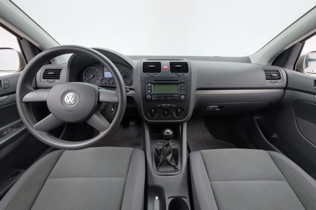 Volkswagen Golf 2005