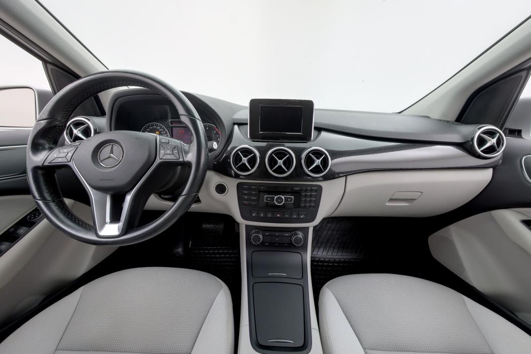 Mercedes-Benz B 2013