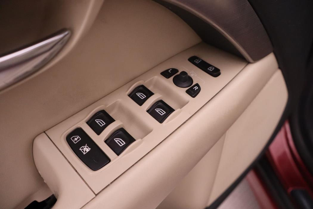 Volvo V70 2009