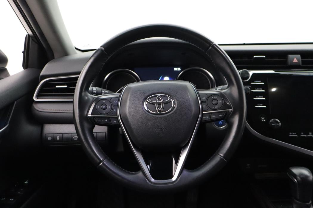 Toyota Camry 2020