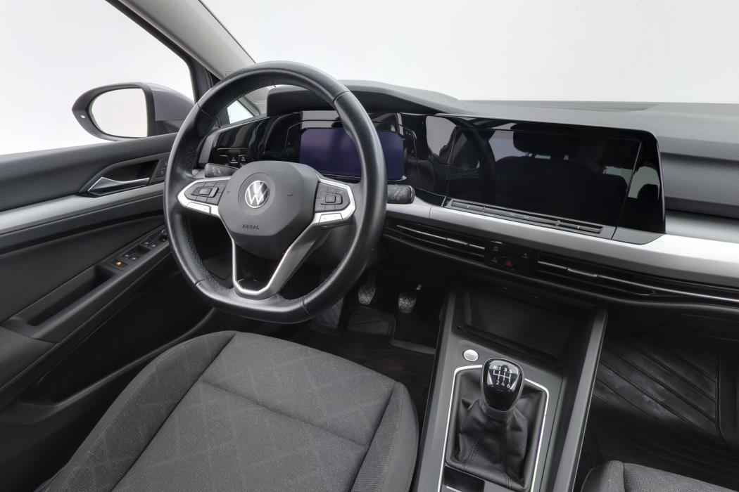 Volkswagen Golf 2021