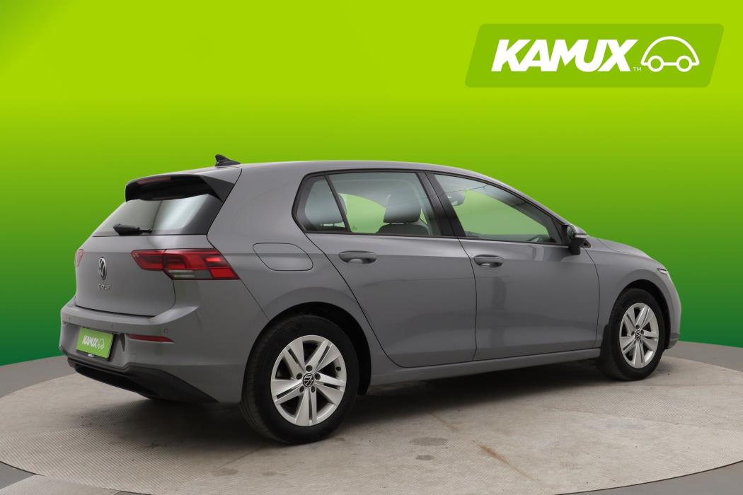 Volkswagen Golf 2021
