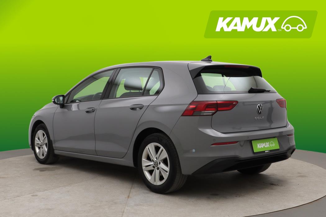 Volkswagen Golf 2021