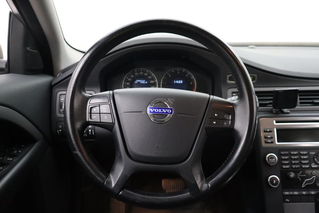 Volvo V70 2010