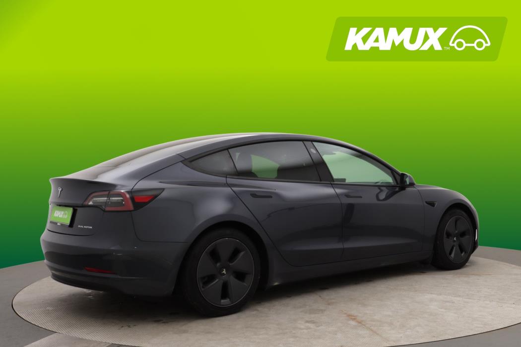 Tesla Model 3 2021