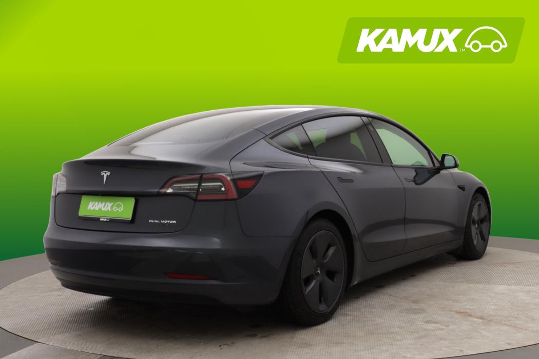 Tesla Model 3 2021