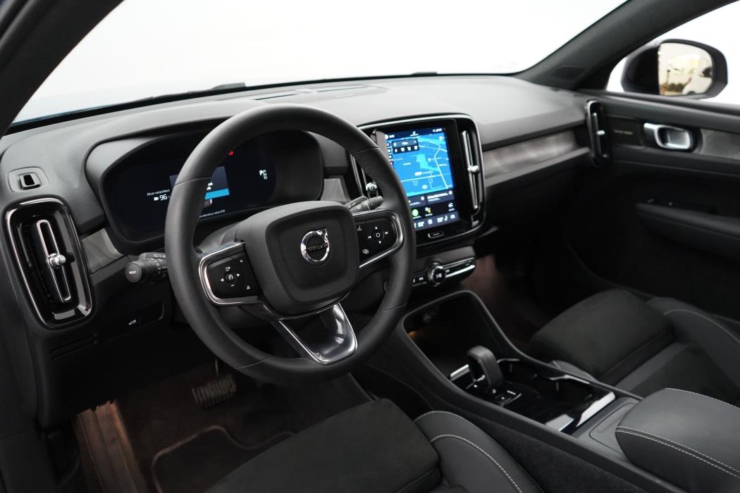 Volvo C40 2023