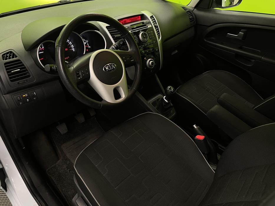 Kia Venga 2013