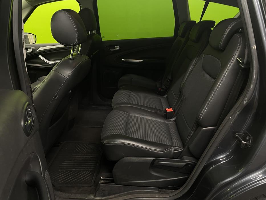 Ford S-MAX 2010