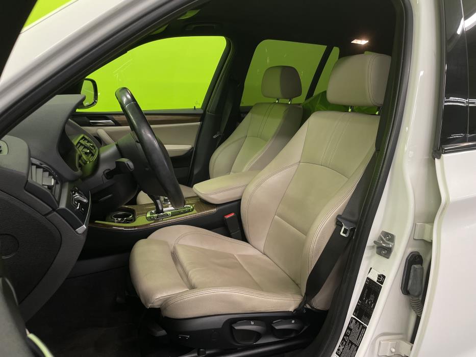 BMW X3 2012