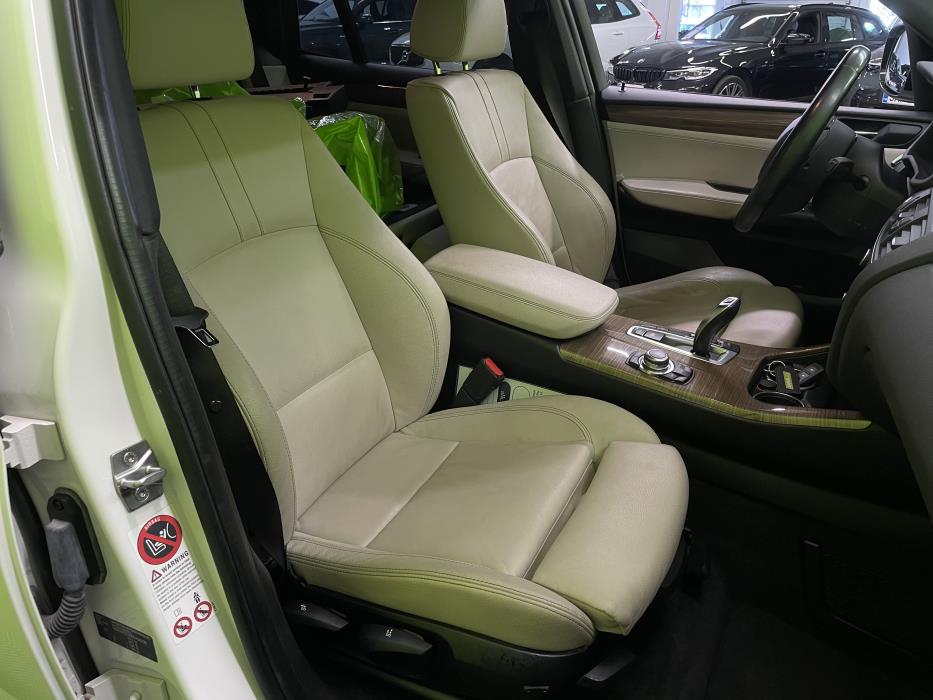 BMW X3 2012