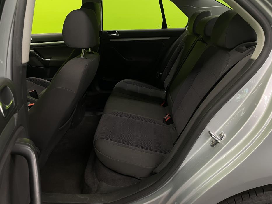 Volkswagen Jetta 2006