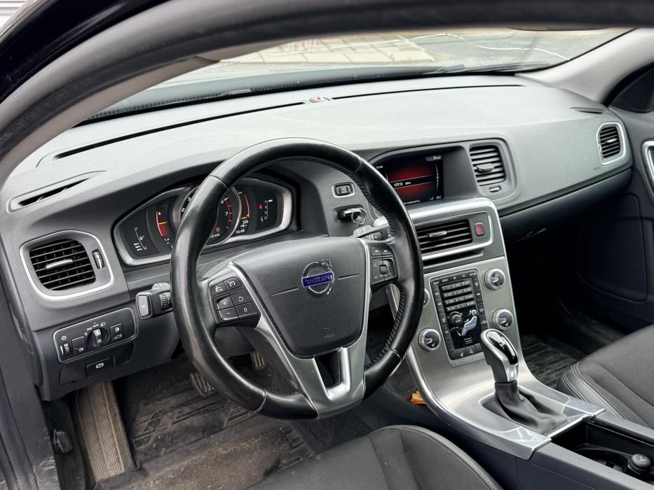 Volvo V60 2016