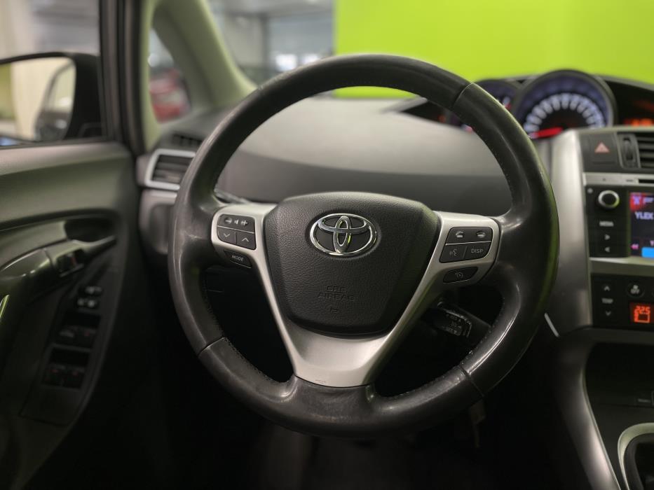 Toyota Verso 2013