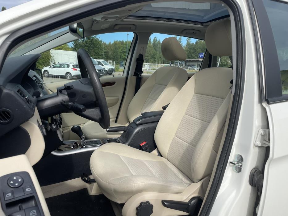Mercedes-Benz B 2010