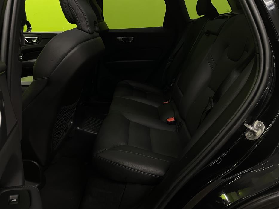 Volvo XC60 2023