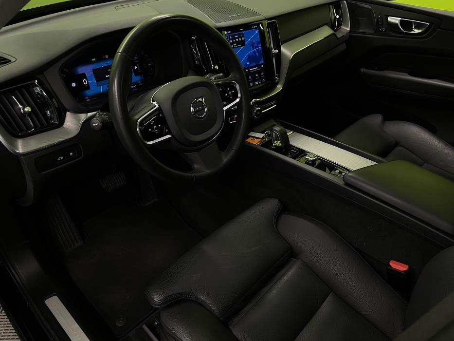 Volvo XC60 2023