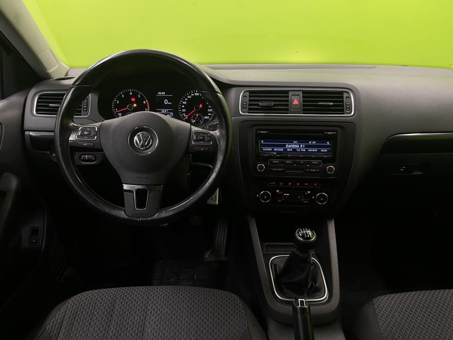 Volkswagen Jetta 2012