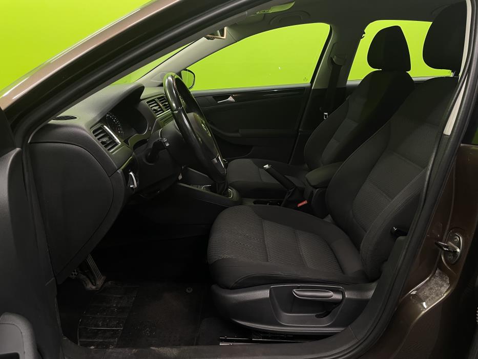 Volkswagen Jetta 2012