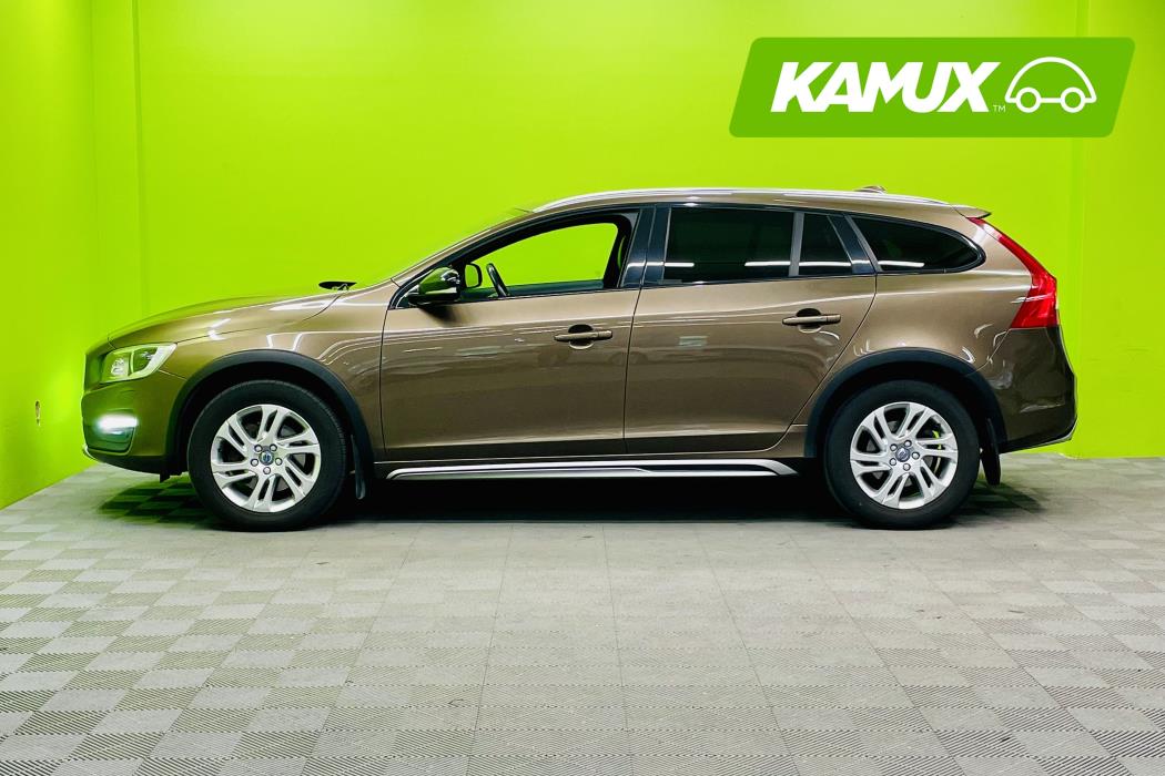 Volvo V60 Cross Country 2017