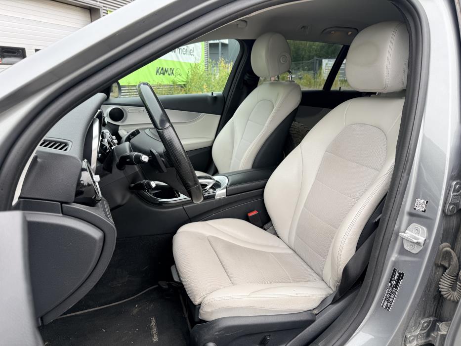 Mercedes-Benz C 2015