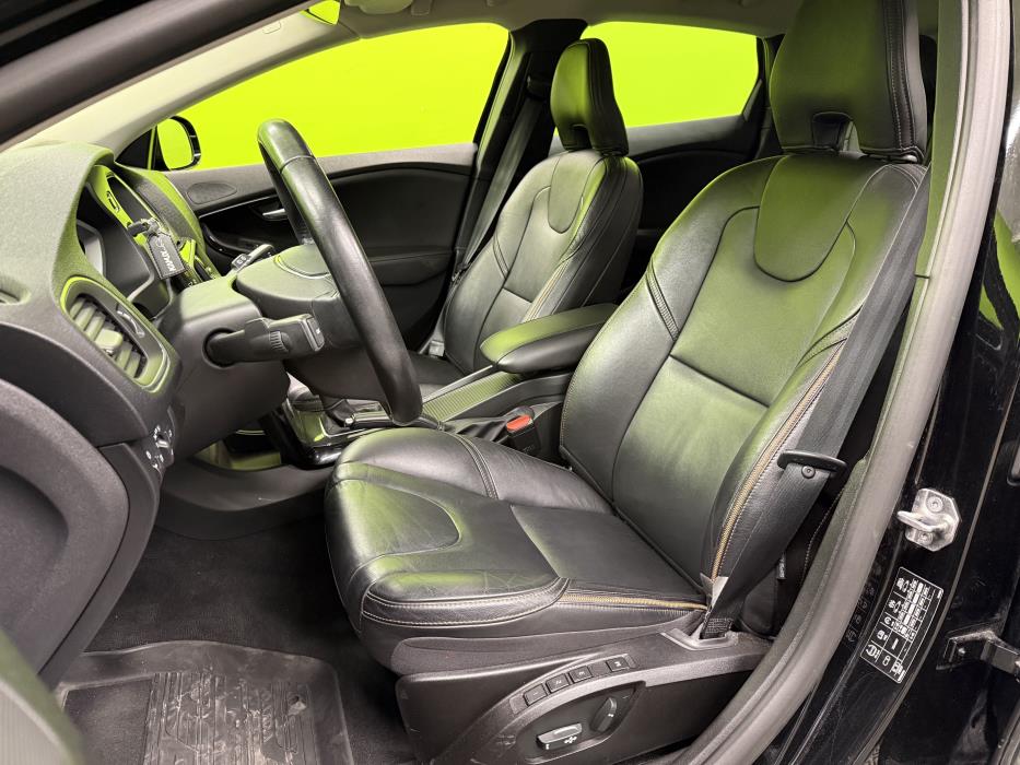 Volvo V40 Cross Country 2020