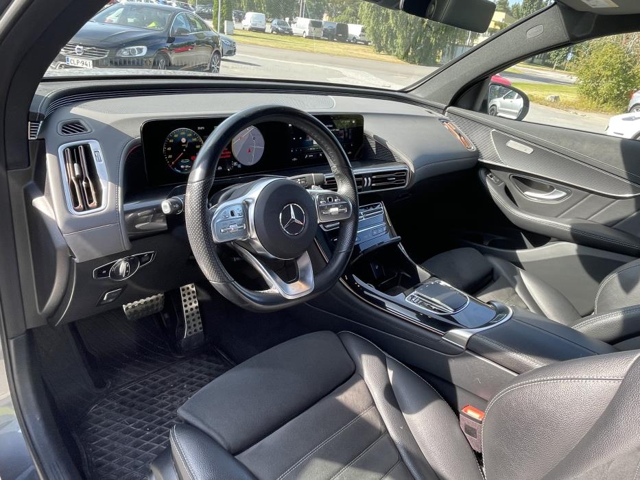 Mercedes-Benz EQC 2021