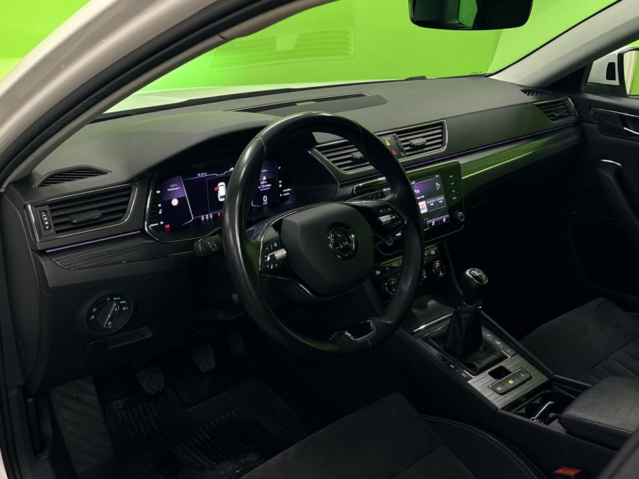 Skoda Superb 2021