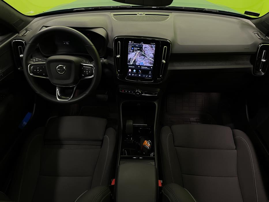 Volvo C40 2023
