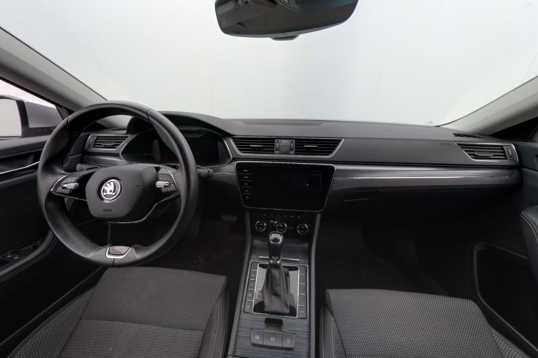 Skoda Superb 2023