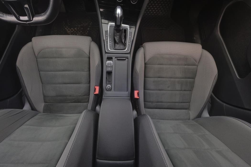 Volkswagen Golf 2020