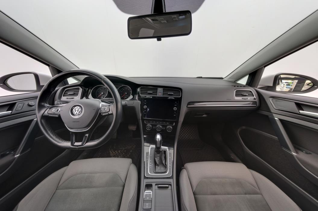 Volkswagen Golf 2020