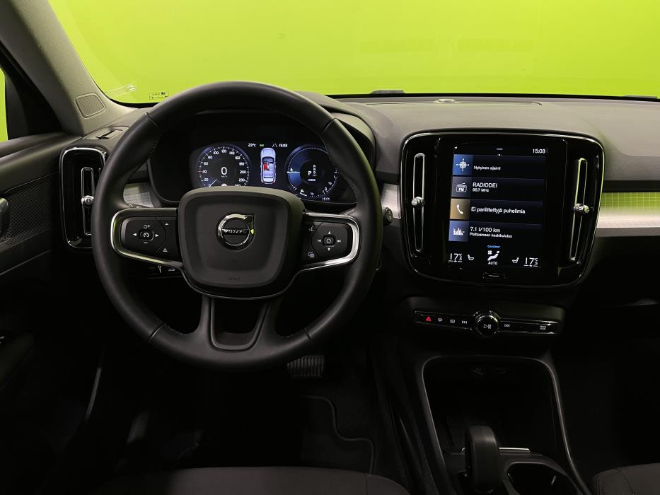Volvo XC40 2022
