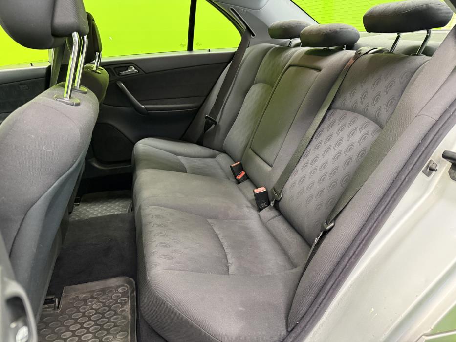 Mercedes-Benz C 2003