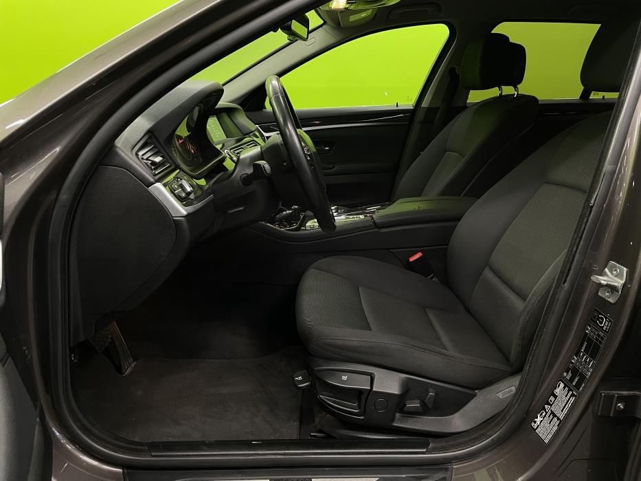 BMW 530 2012