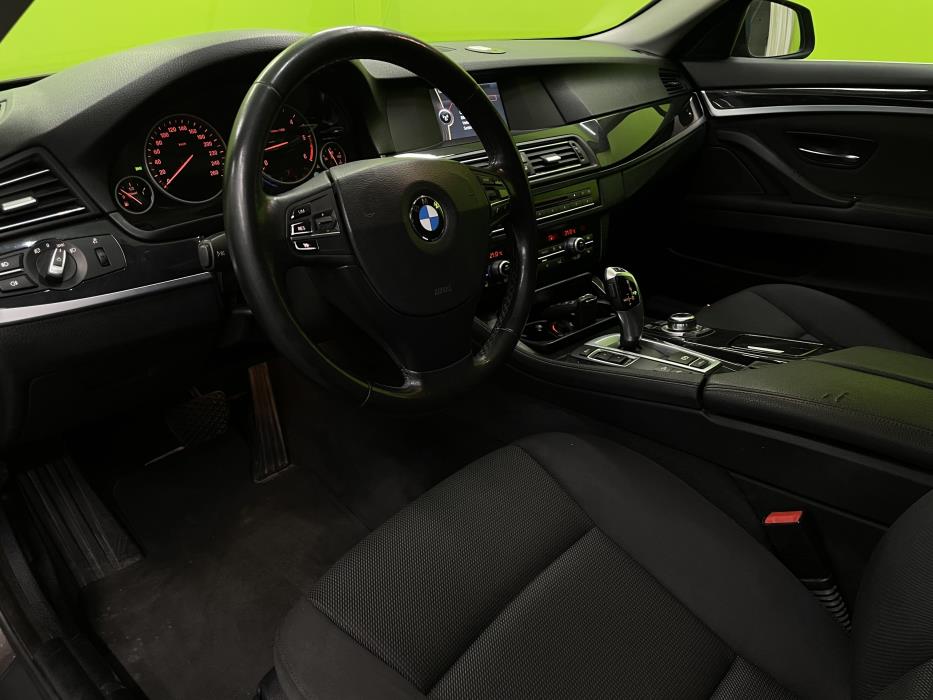 BMW 530 2012