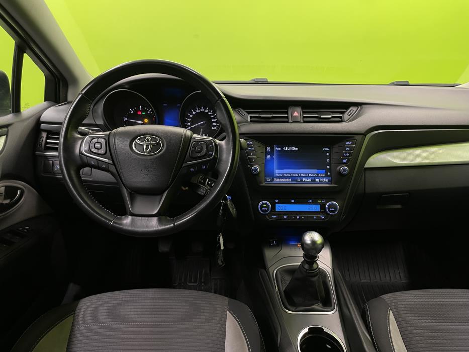 Toyota Avensis 2017