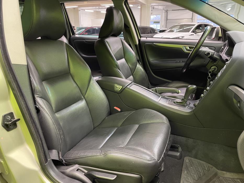 Volvo V70 2006