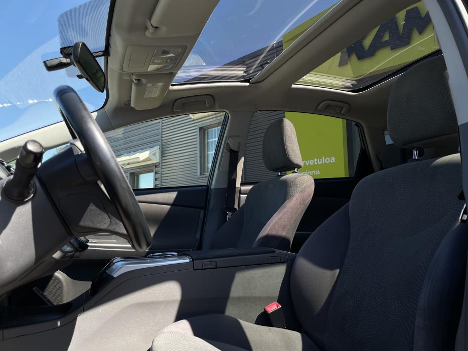 Toyota Prius+ 2012