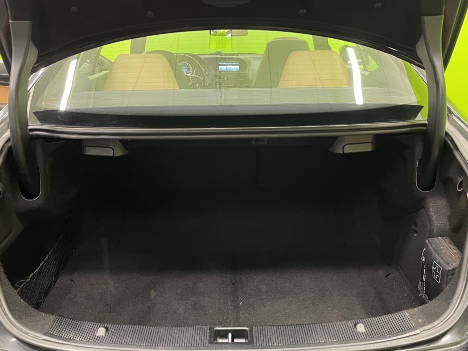 Mercedes-Benz E 2013