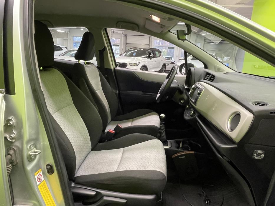 Toyota Yaris 2012