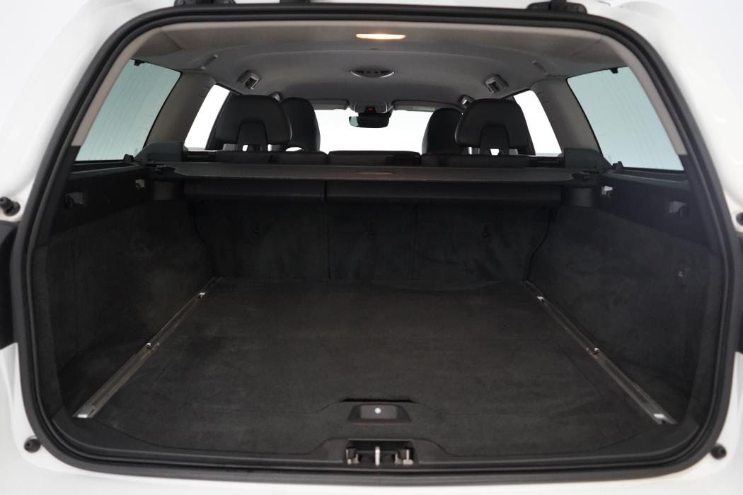 Volvo V70 2016