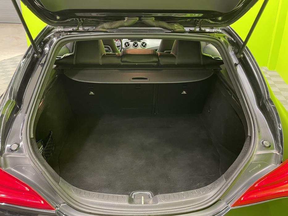 Mercedes-Benz CLA 2015