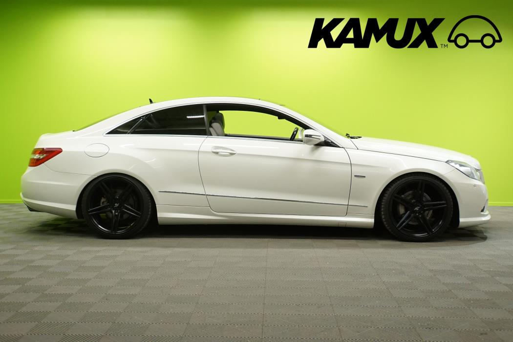 Mercedes-Benz E 2010