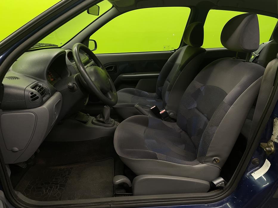 Renault Clio 1999